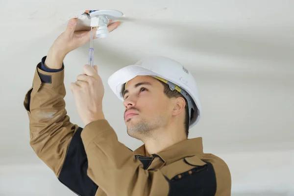 Local Licensed Commercial Electricians Serving North Highlands